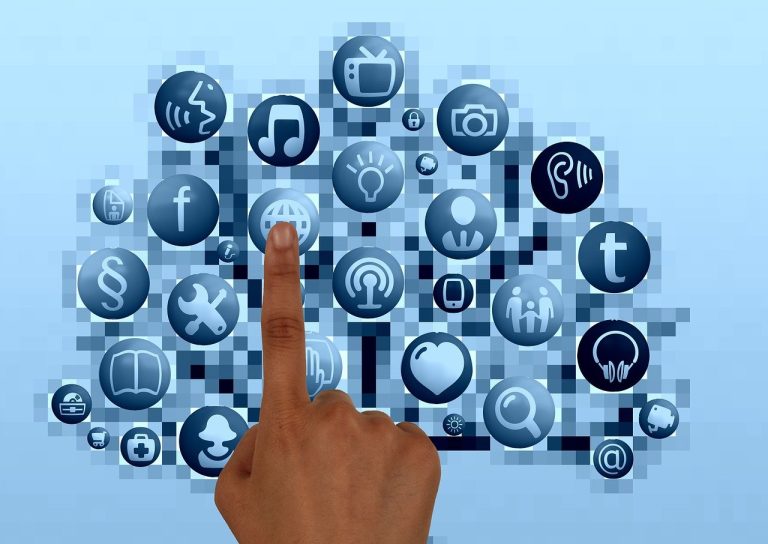 découvrez notre analyse approfondie et engagée sur les enjeux sociaux contemporains. plongez dans des réflexions critiques sur les injustices, les inégalités et les dynamiques de pouvoir qui façonnent notre société. une invitation à remettre en question et à débattre des normes établies.