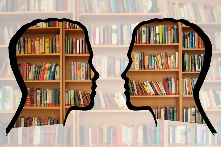 découvrez notre bibliothèque : un espace dédié à la lecture, à l’apprentissage et au partage du savoir. profitez d’une large sélection de livres, ressources numériques et services pour tous les âges.